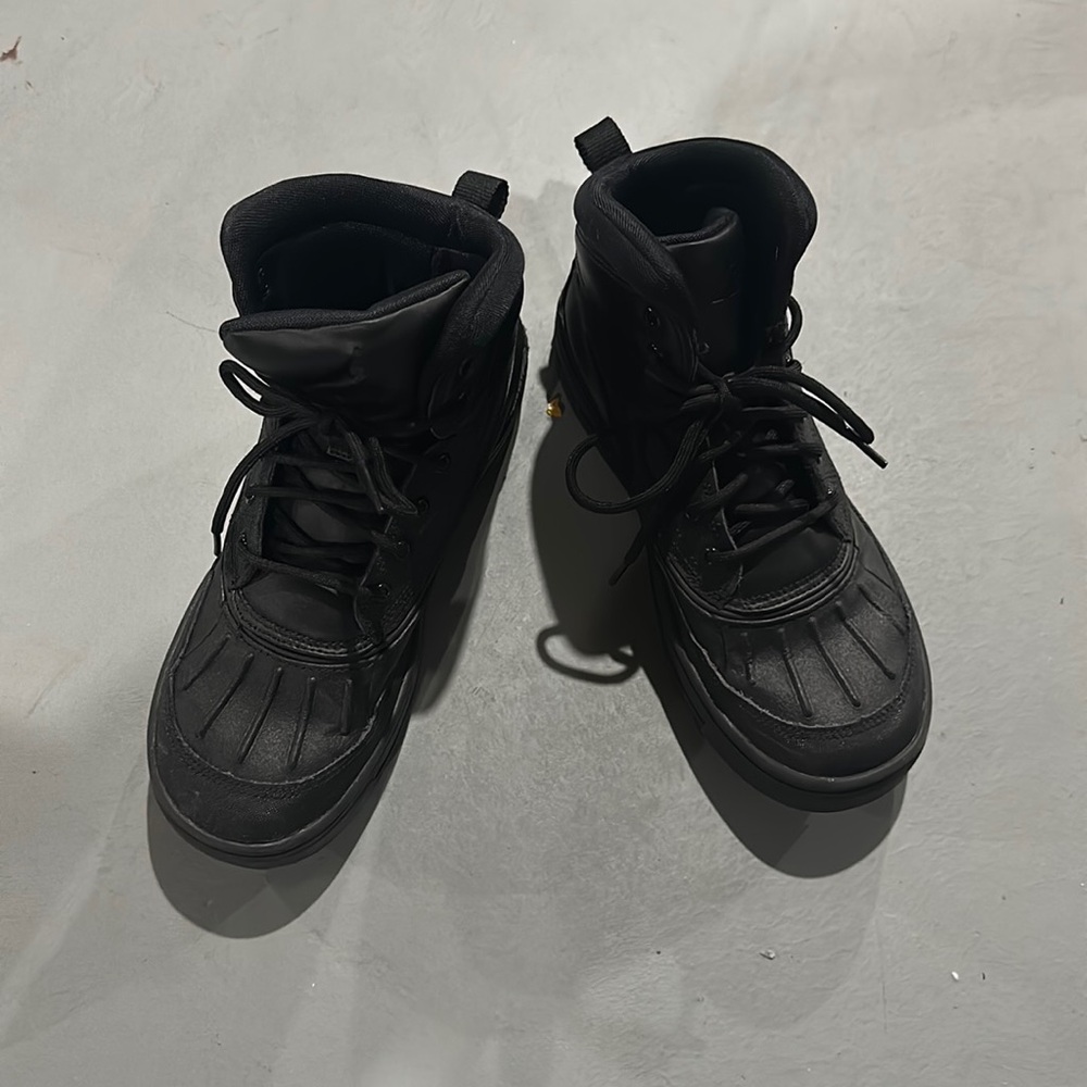 Nike boots 6Y